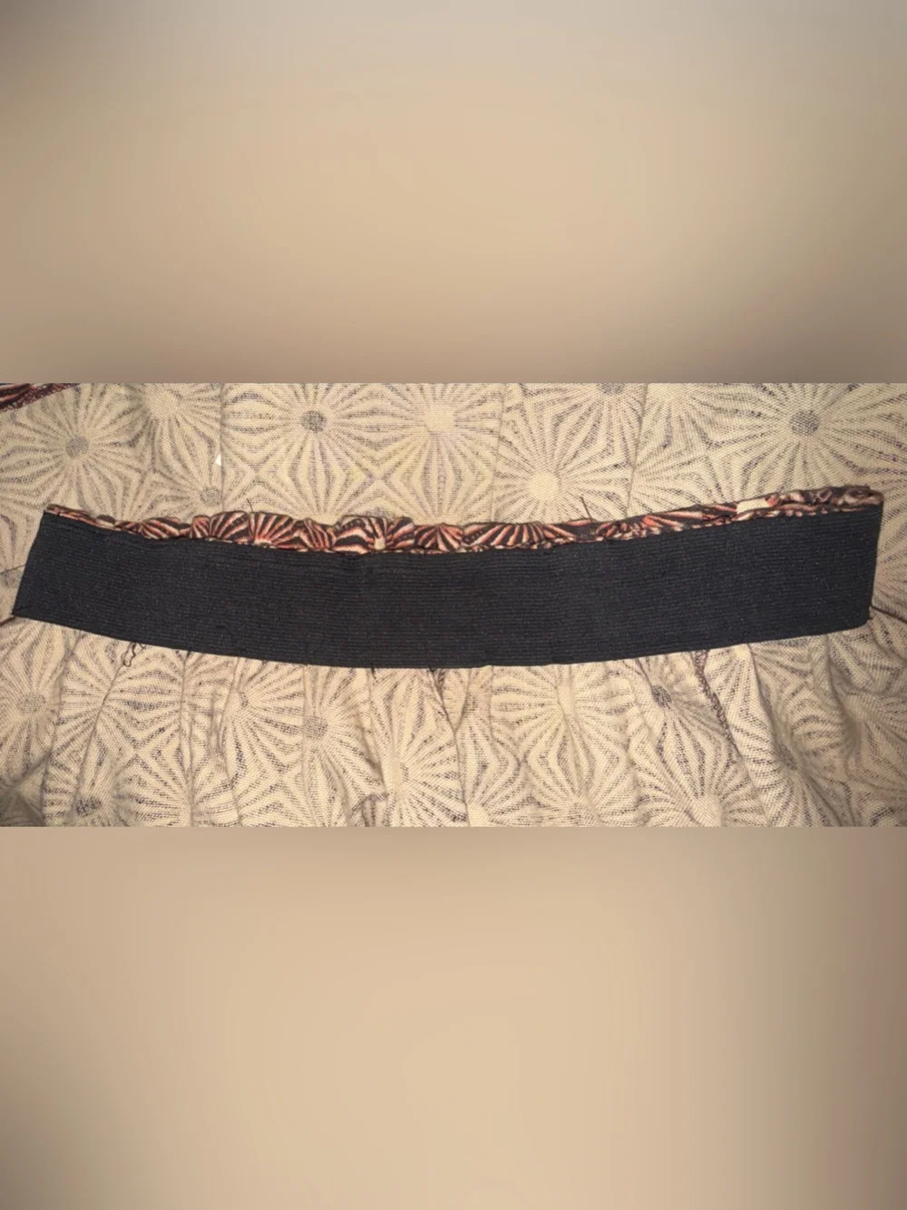 Free People line silhouette